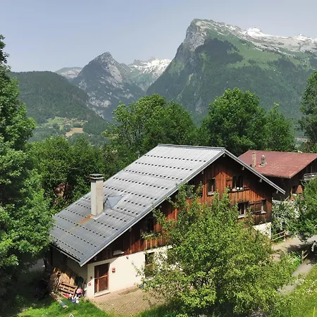 Le Criou - Les Fermes De Vercland Hostel